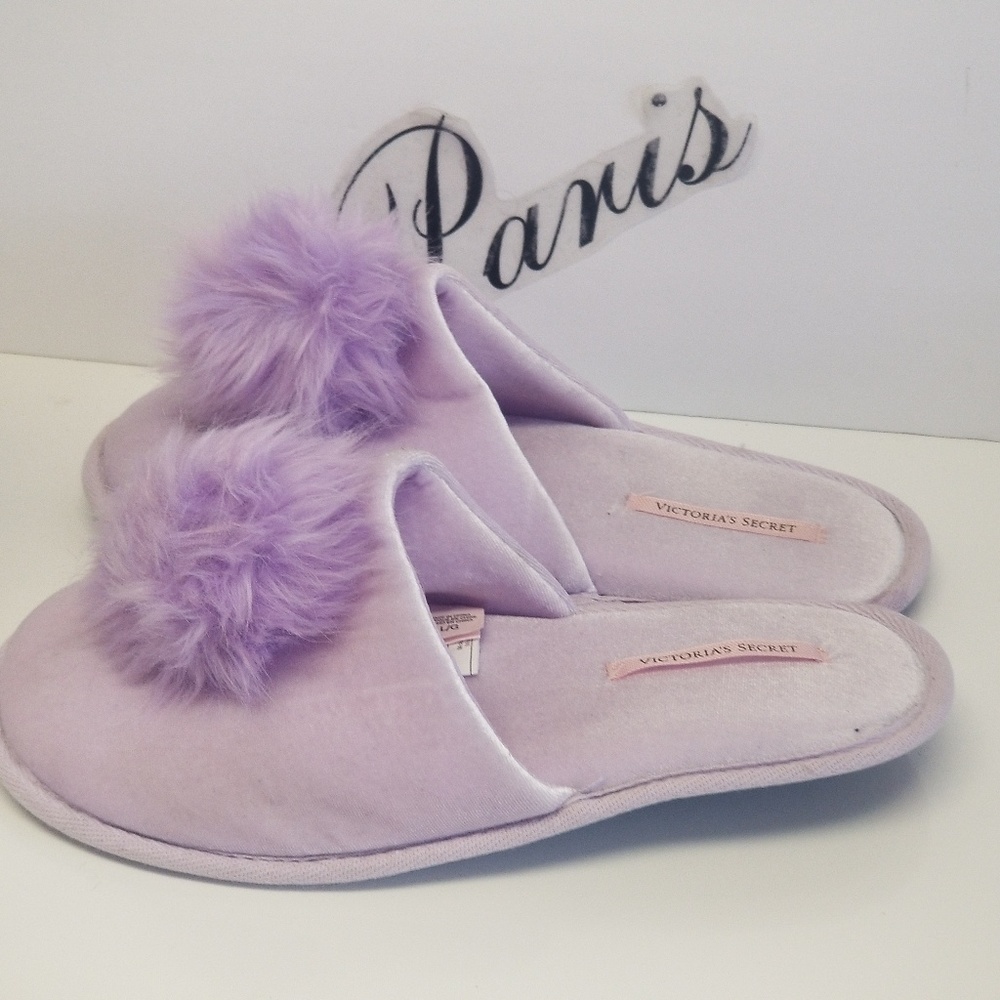 Victoria's Secret Pom Pom Slippers - Picture 3 of 7